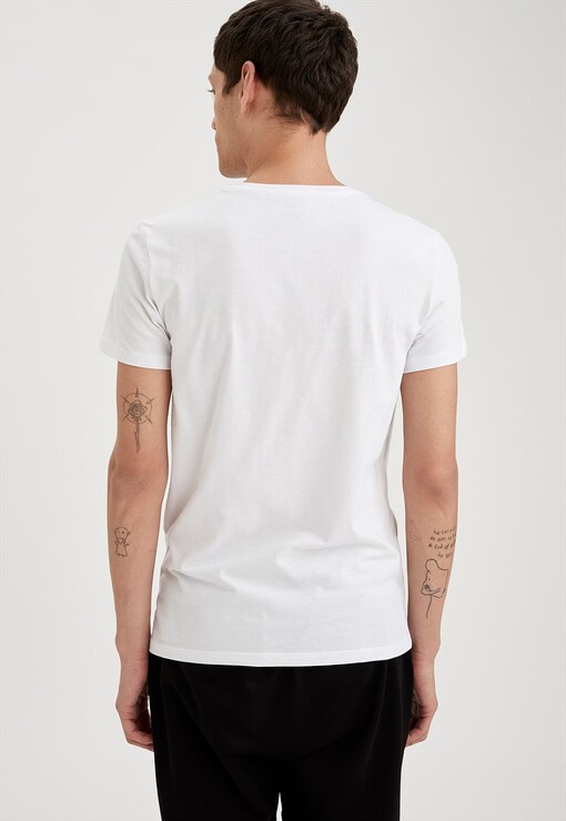 garment image