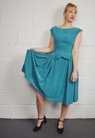 TRUE VINTAGE 50S VELVET EVENING DRESS TURQUOISE