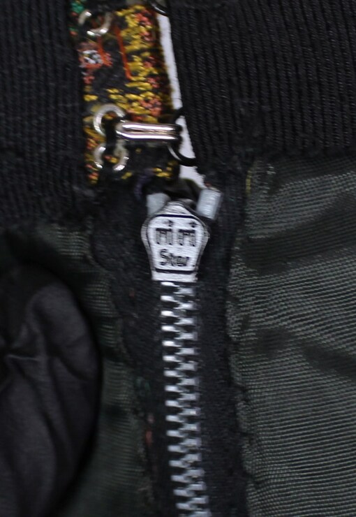 garment image