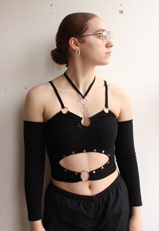 BLACK LONG CROP TOP