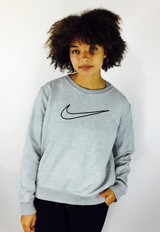 NIKE SWOOSH EMBROIDERED SWEATSHIRT