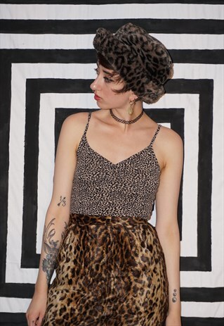 VINTAGE 90'S FLUFFY FAUX FUR BUCKET HAT