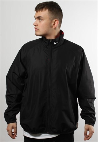 VINTAGE NIKE BLACK & RED WINDBREAKER