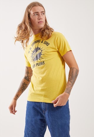 VINTAGE SNOW PLOWS GRAPHIC T-SHIRT