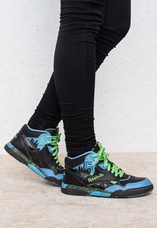 VINTAGE BLACK REEBOK HI-TOPS TRAINERS