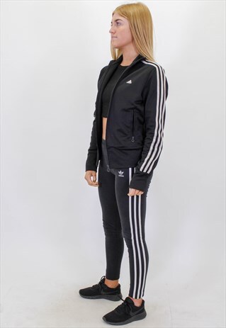 VINTAGE ADIDAS JACKET IN BLACK MEDIUM