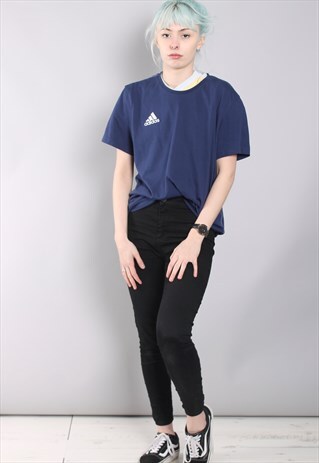 VINTAGE ADIDAS T-SHIRT