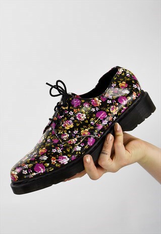 SUPER CUTE DR MARTENS VINTAGE FLORAL 14482 LACE UP SHOES