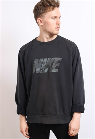 VINTAGE NIKE SWEATSHIRT