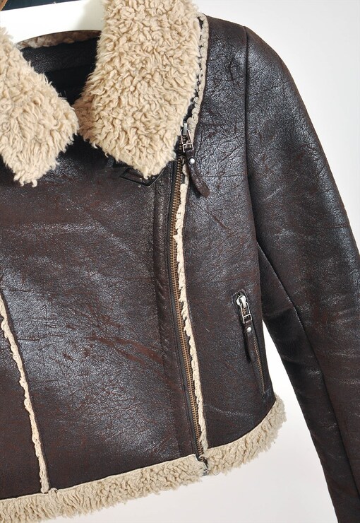 garment image