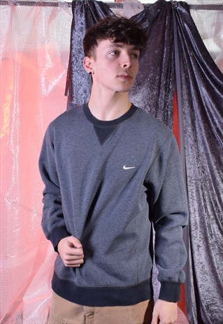 VINTAGE NIKE ASPHALT GREY SWEATSHIRT