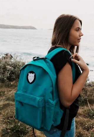 EVERYDAY TEAL RUCKSACK WITH OUTSIDERS BEAR DESIGN PATCH