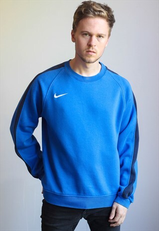 VINTAGE NIKE SWEATSHIRT