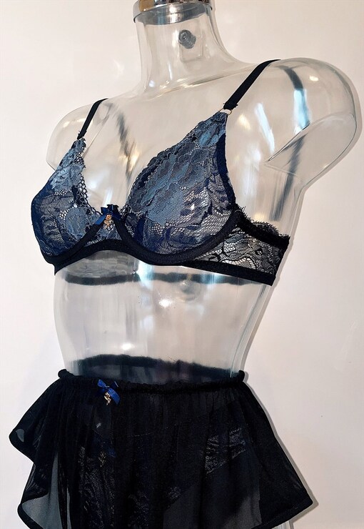 garment image