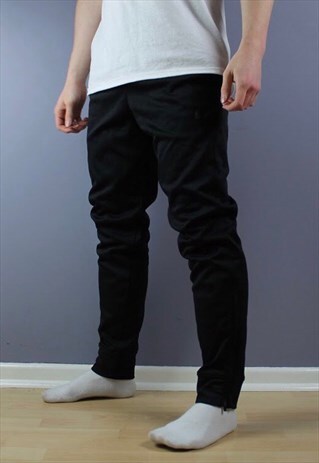 VINTAGE NIKE SKINNY JOGGERS IN BLACK WITH PRINTED LOGO