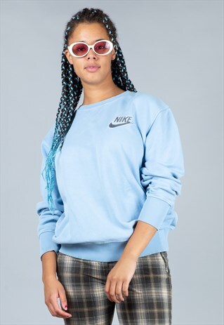 VINTAGE LIGHT BLUE NIKE CREW NECK SWEATSHIRT