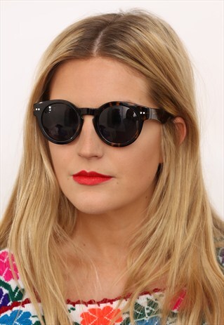 ROUND BROWN TORTOISESHELL SUNGLASSES