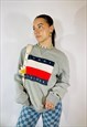 VINTAGE 90S TOMMY HILFIGER SIZE L SWEATSHIRT IN GREY