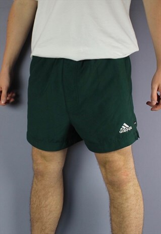 VINTAGE ADIDAS SHORTS IN GREEN WITH POCKETS, EMBROIDERED LOG