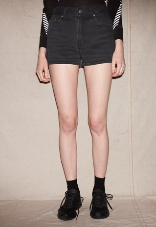 90S AMERICAN BEAUTY CLASSI HIGH WAISTED UNISEX DENIM SHORTS