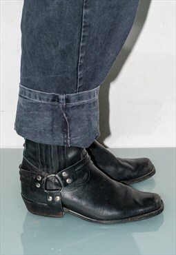 Vintage ankle length western boots in black