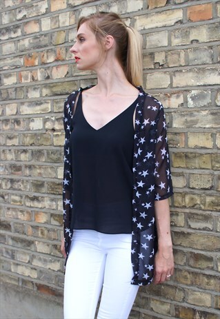BLACK AND WHITE STAR KIMONO