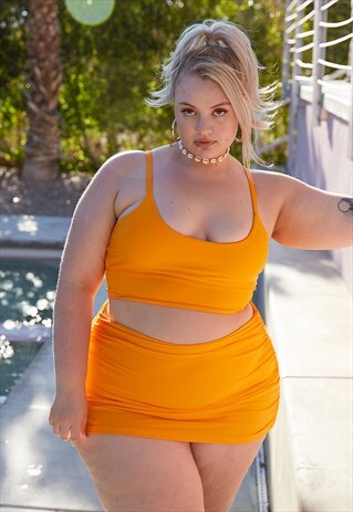 THE MALIBU BIKINI TOP IN ORANGE