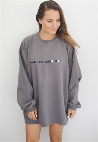 90'S NIKE VINTAGE SWEATSHIRT MADE IN GREECE