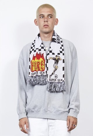 VINTAGE MONOCHROME CHECKERBOARD FOOTBALL SCARF