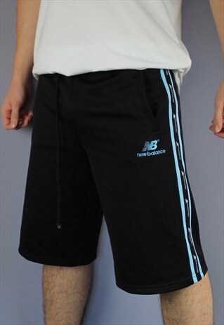 VINTAGE NEW BALANCE SHORTS IN BLACK WITH POCKETS, LOGO TAPIN