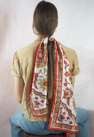 VINTAGE RED FLORAL SCARF