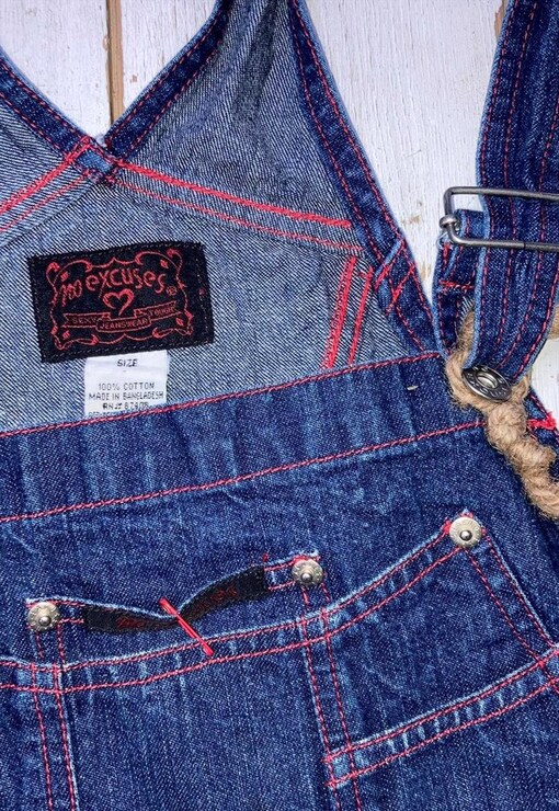 garment image
