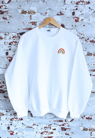 RAINBOW POCKET PRINT WHITE SWEATSHIRT