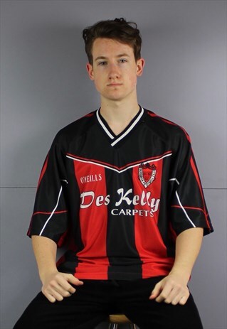 VINTAGE ONEILLS BOHEMIAN FOOTBALL SHIRT IN RED AND BLACK WI
