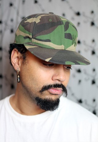 VINTAGE NEW ERA CAMO NEW YANKEES BASEBALL CAP
