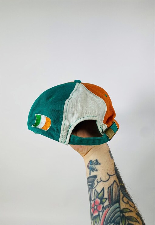 garment image