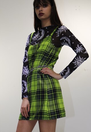 90S GRUNGE TARTAN CHECK SLIP DRESS IN GREEN