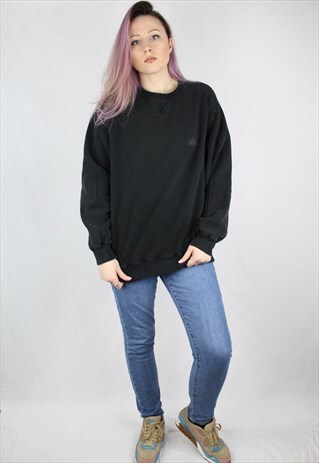 RETRO ADIDAS BAGGY SWEATSHIRT IN A WASHED OUT BLACK