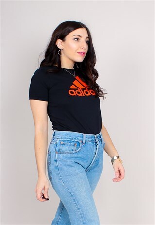 VINTAGE 90S BLACK ADIDAS T-SHIRT