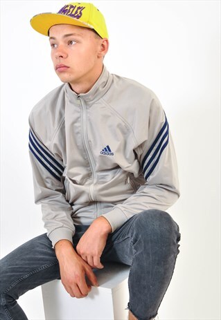 VINTAGE ADIDAS TRACK JACKET