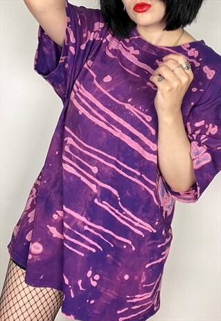 GRUNGE STYLE ACID WASH REWORKED T-SHIRT SIZE LARGE/XL