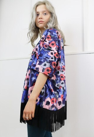 SMUDGED FLOWER TASSLE KIMONO