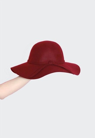 VINTAGE 1970'S STYLE RED WIDE BRIMMED SUN WOOL HAT