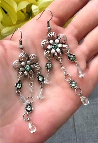 ANTIQUE STYLE FLOWER EARRINGS
