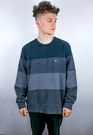 VINTAGE NIKE SWEATSHIRT