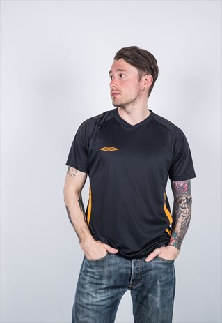 VINTAGE 1990S BLACK UMBRO T-SHIRT