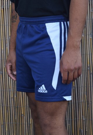 CLASSIC ADIDAS SHORTS
