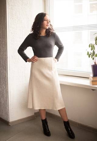 VINTAGE 80'S CREAM KNITTED MIDI SKIRT