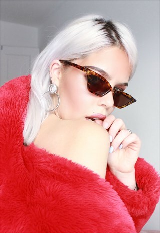 TORTOIS SHELL SLIM CAT EYE SUNGLASSES