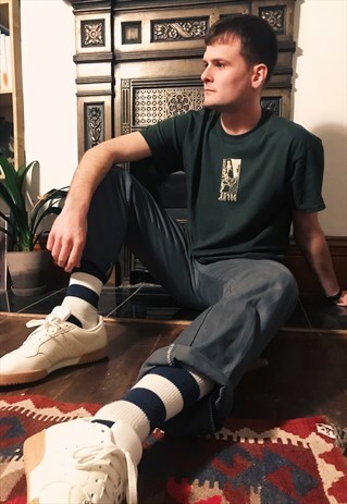 PRINTED CAFE GRAPHIC GREEN T-SHIRT